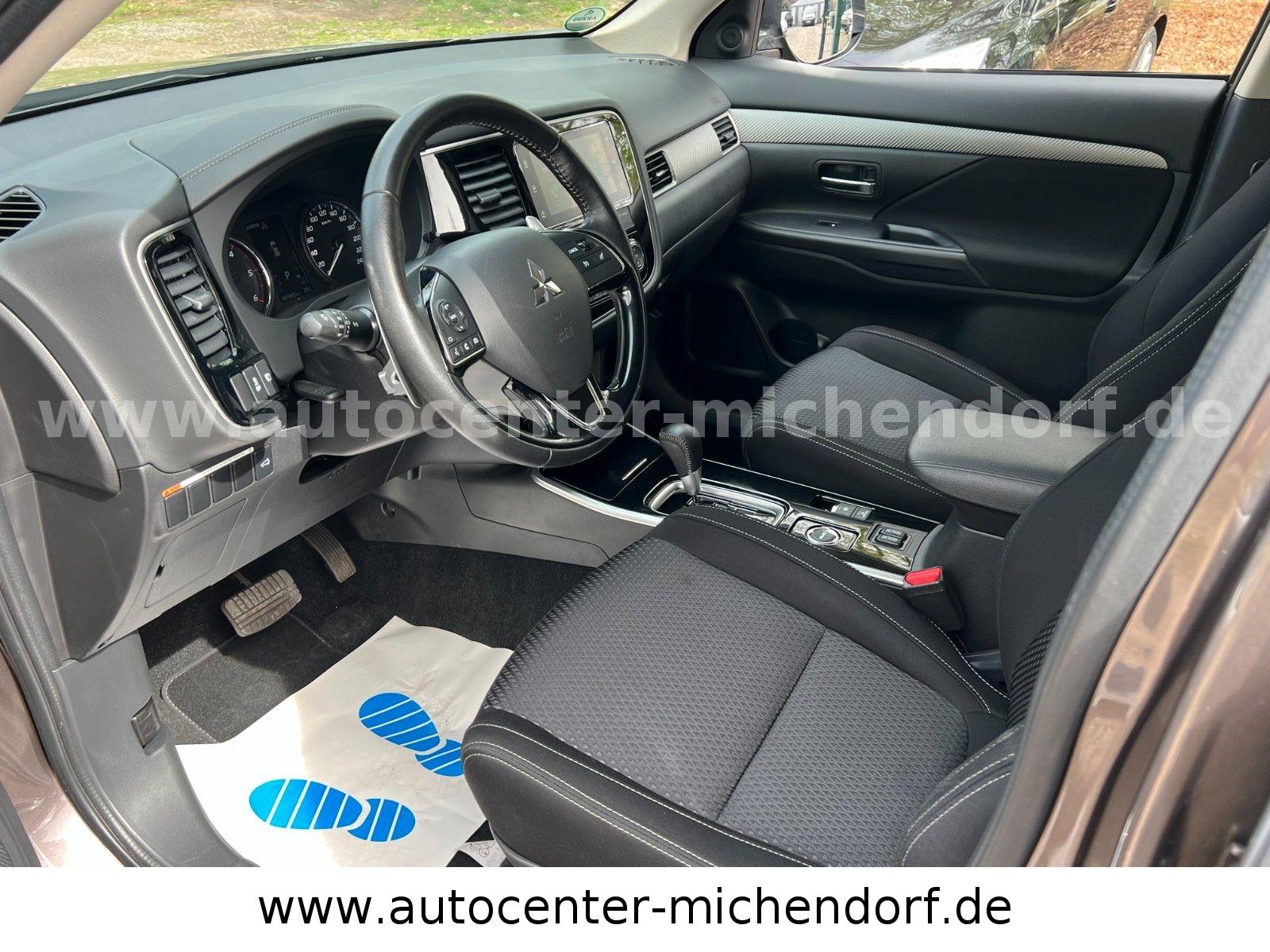 Mitsubishi Outlander *Automatik*AHK*8Fach bereift*4WD