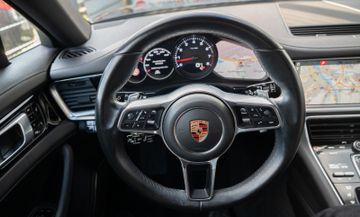 Fahrzeugabbildung Porsche Panamera 4 360°|NACHTS.|SOFTCL.|STANDHZ.|AMBIE.