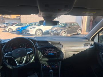 Volkswagen Tiguan - 8