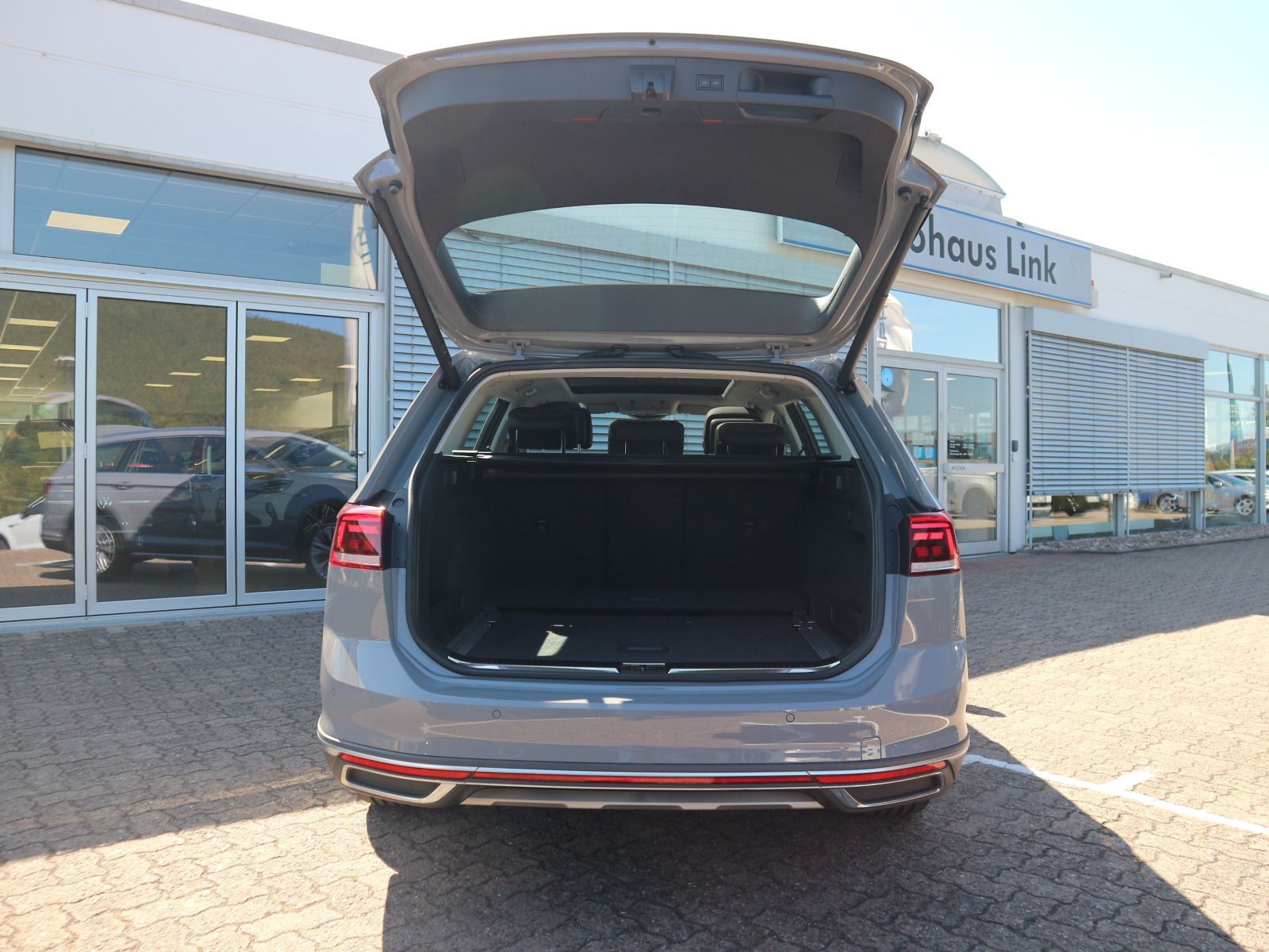 Volkswagen Passat Alltrack - Bild 7