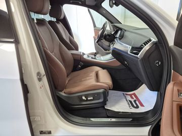 BMW X5 - 11