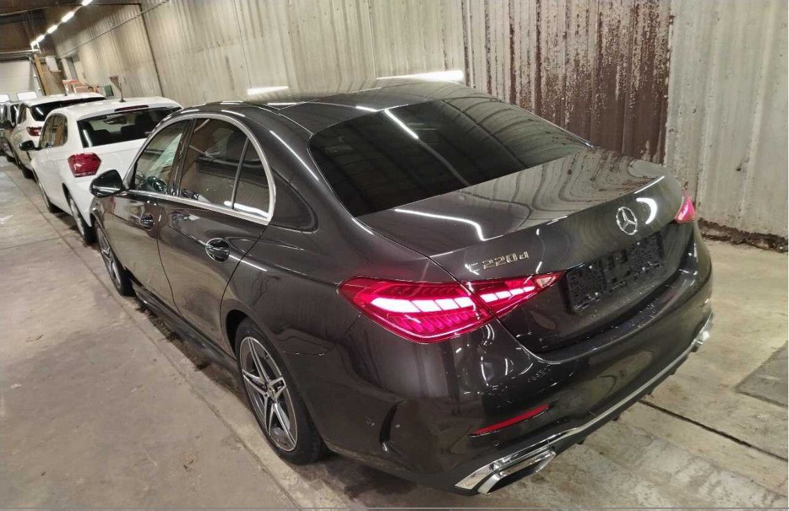 Fahrzeugabbildung Mercedes-Benz C 220d 9G AMG Line LED/NAVI/VIRTU/SHZ/HIFI/AHK