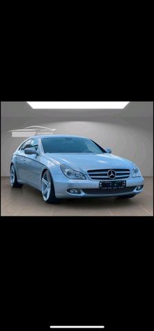 Mercedes-Benz Mercedes cls 350cgi in Top Zustand