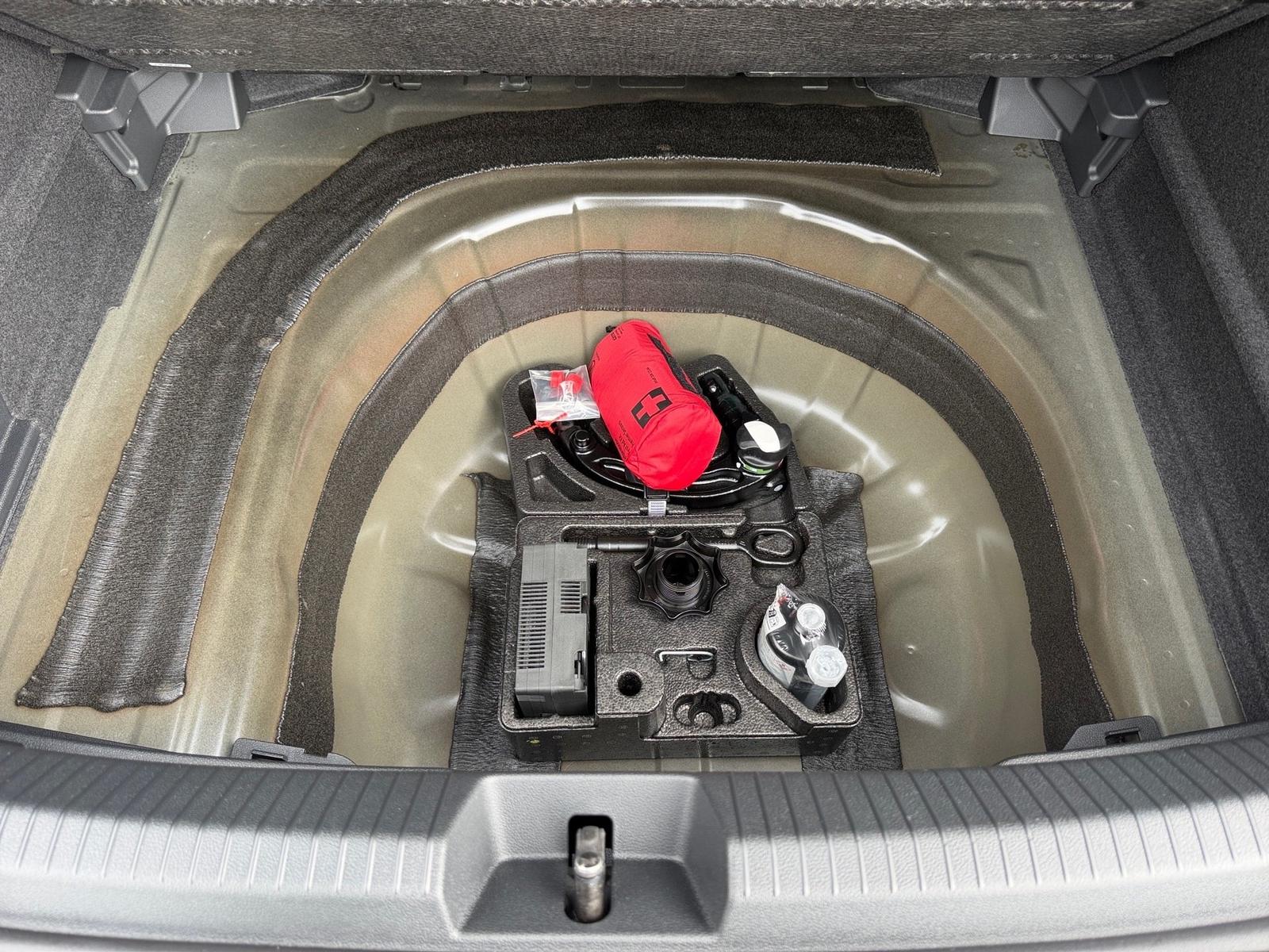 Volkswagen Taigo Life 1.0 TSI AHK.Kam.LED.LM, миниатюра 14