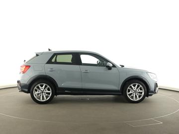 2025 AUDI SQ2 — миниатюра 12