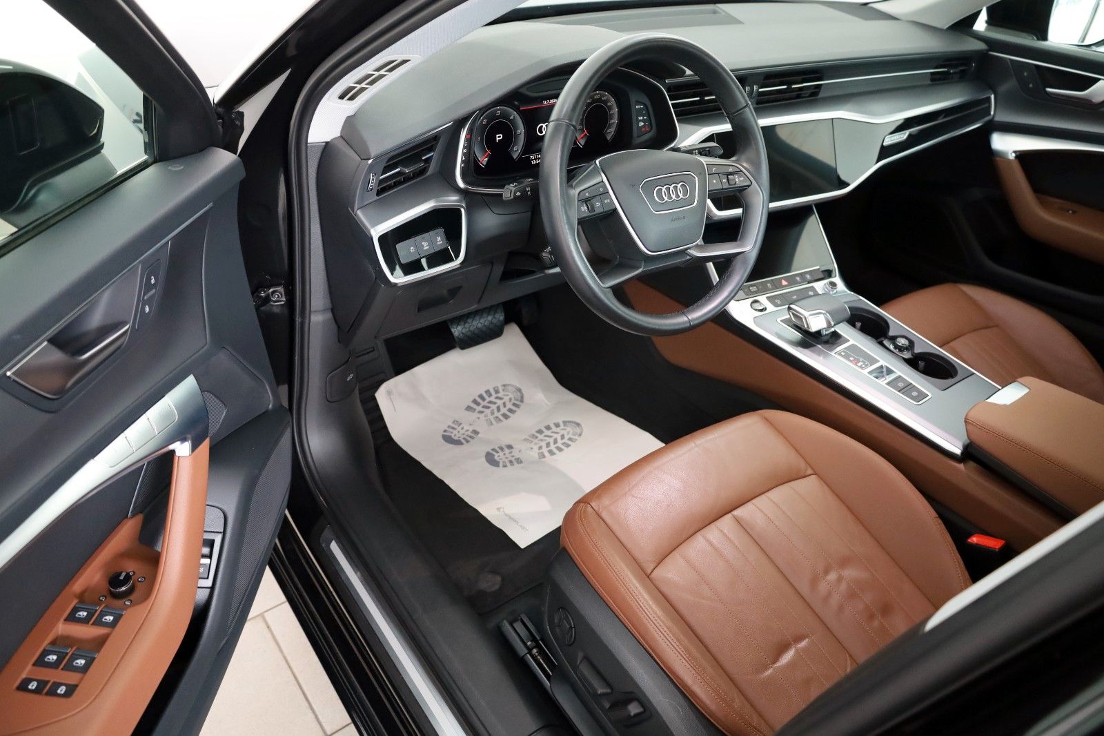 Fahrzeugabbildung Audi A6 Lim. 45 TDI quattro,Leder,Navi,LED,360Kamera