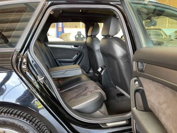 Audi A4 Avant  quattro *Xenon*Panoramadach*Navi*