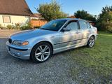 BMW 330i Limousine - BMW 330 aus 2001: 330i