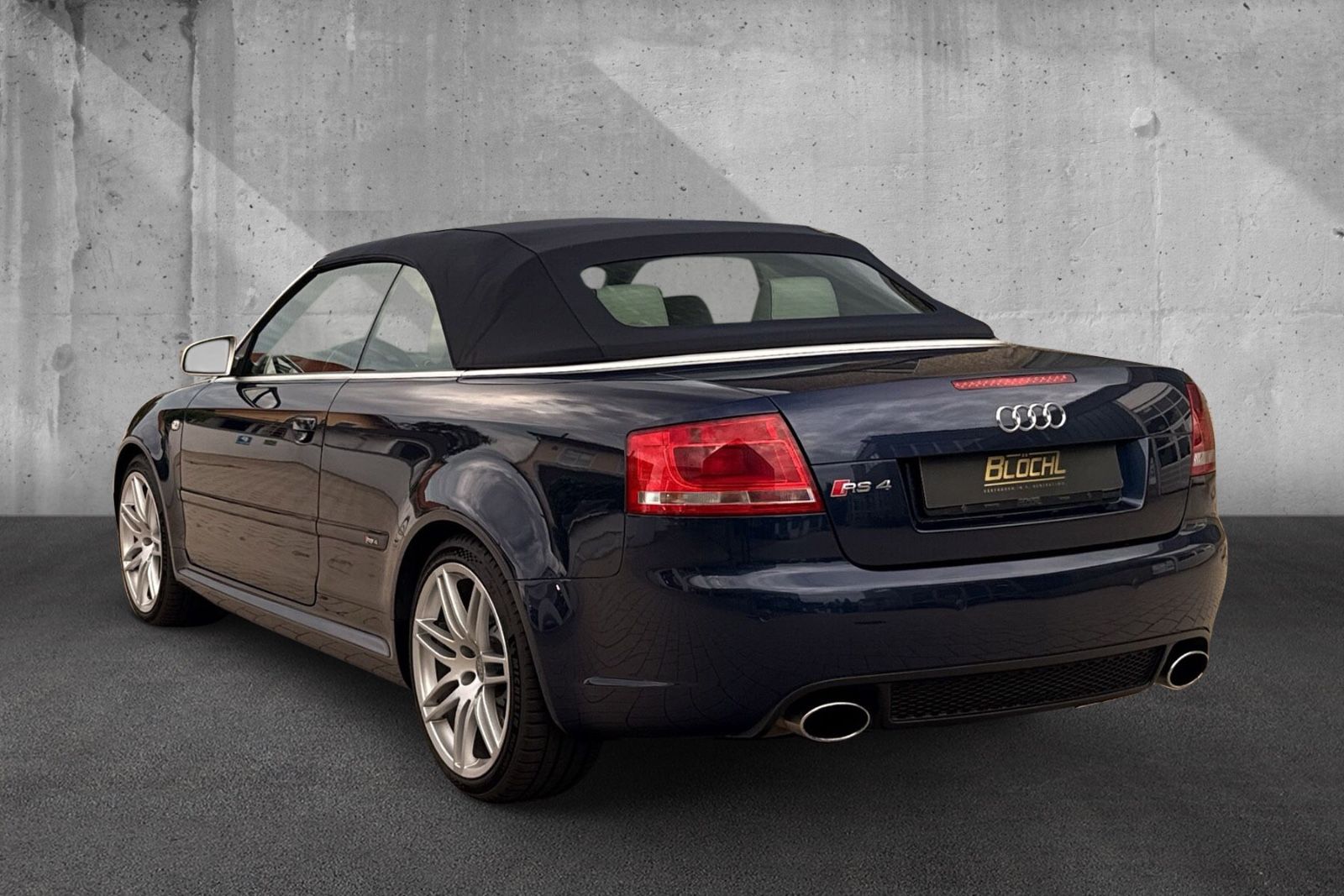 Fahrzeugabbildung Audi RS4 Cabrio*Top Zustand*Scheckheft*Sammler