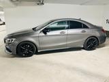 Mercedes-Benz CLA 220d Cp. AMG  *Service + TÜV neu* - Mercedes-Benz CLA-Class mit Diesel-Antrieb: Coupé