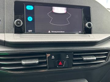 Volkswagen Caddy - 12