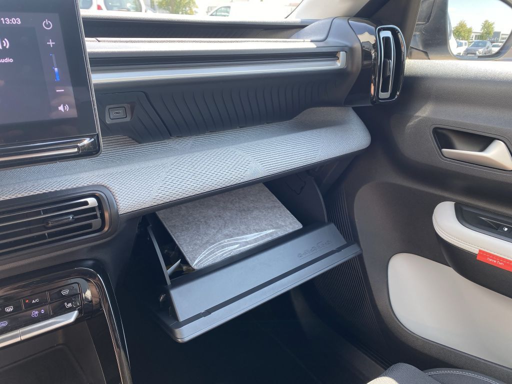 Fahrzeugabbildung Citroën C3 Hybrid 110 Automatik MAX *Winterpak*Navi*Cam*