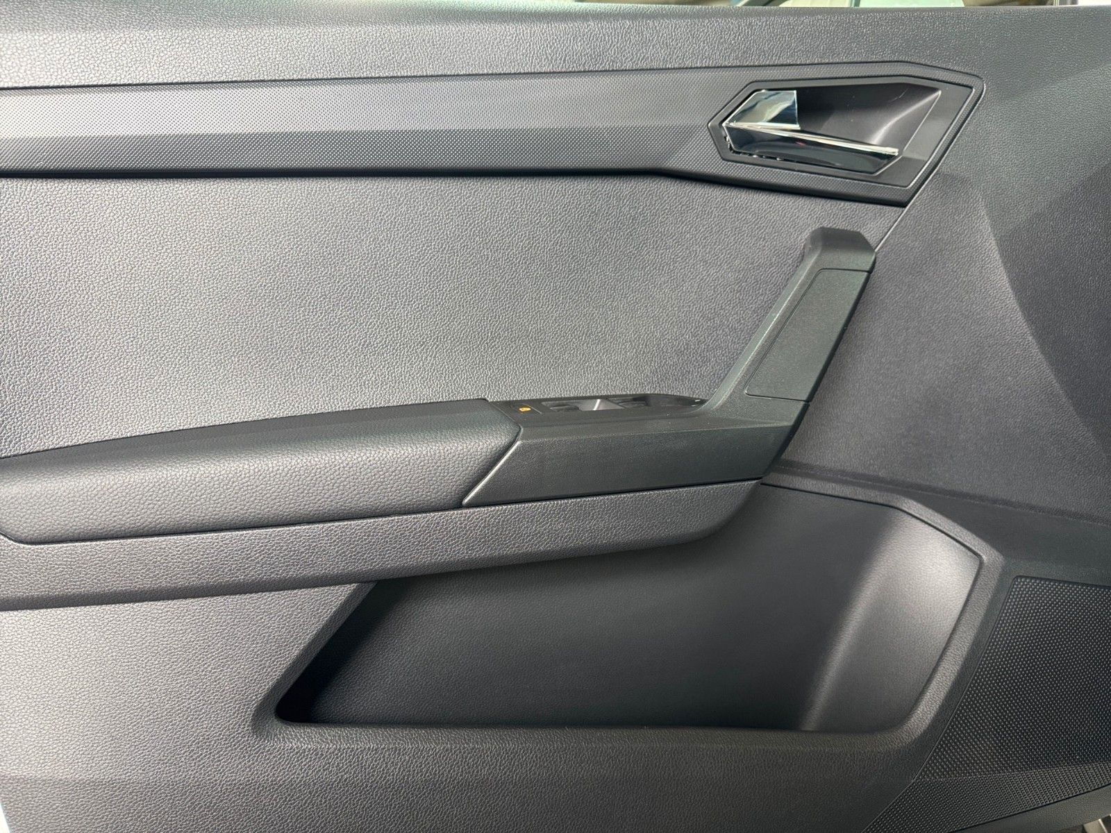 Fahrzeugabbildung SEAT Arona Style 1.0 TSI