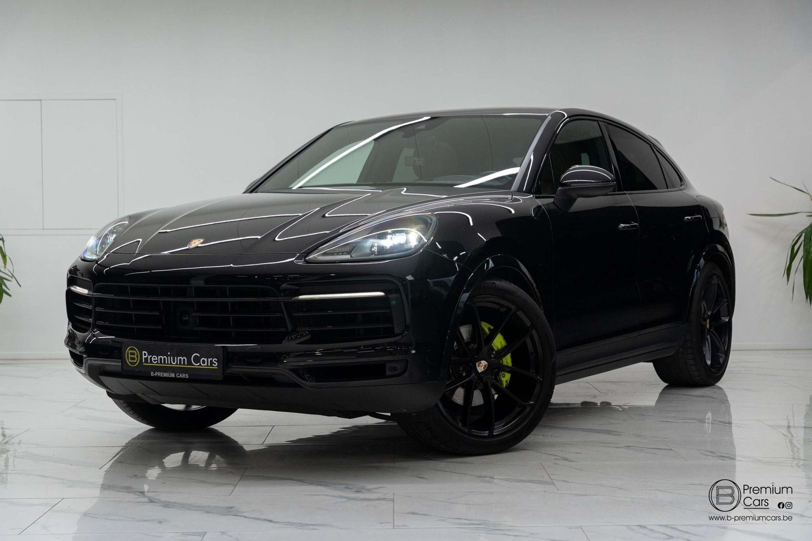 Porsche Cayenne Coupe E-hybrid! Full options! Memory! Ga
