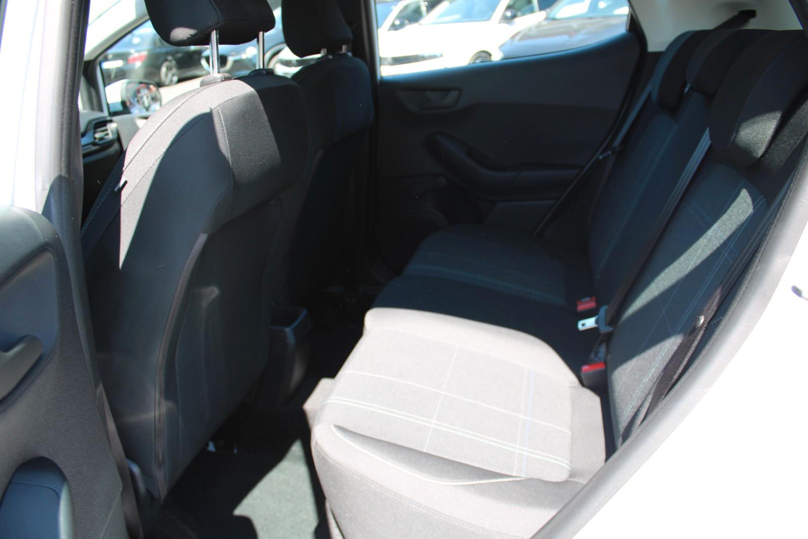 Ford Fiesta Cool & Connect/NAVI/1 HAND/TOP/