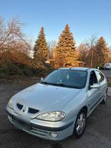 Renault Megane| TÜV 12/2027|96.000Km - gebrauchte Renault Megane aus dem Jahr 2000