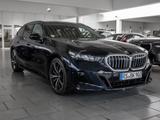 BMW 540d Touring xDrive M-Sport PANO AHK STANDHZ HUD - schwarze BMW 540