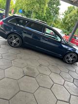 Audi A6 Allroad 2,7TDI (DPF) quattro - - gebrauchte Audi A6 Allroad aus dem Jahr 2008