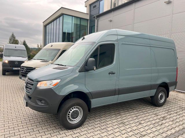 Mercedes-Benz Sprinter L2H2 4x4 3.0V6