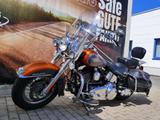 Harley-Davidson Softail Heritage Classic FLSTC  - HARLEY-DAVIDSON HERITAGE
