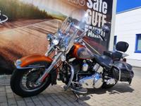 Harley-Davidson Softail Heritage Classic FLSTC 