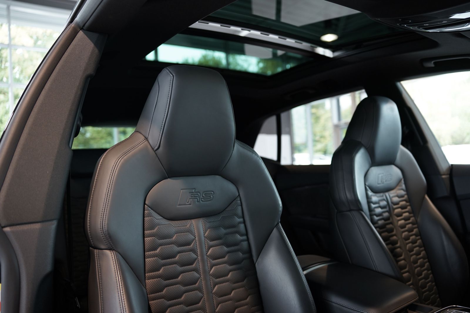 Audi Rsq8