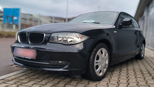 BMW 116i, scheckheftgepflegt