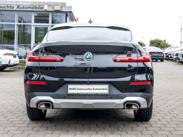 BMW X4 - 11