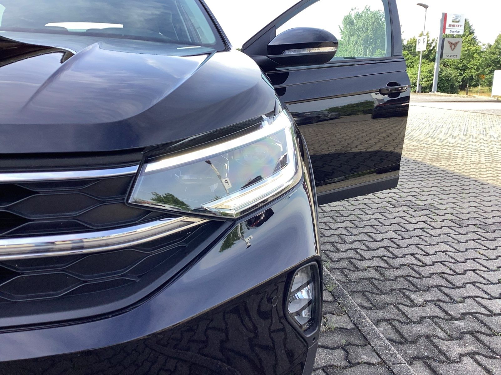 Fahrzeugabbildung Volkswagen Taigo TSI Style DSG Matrix AHK Navi AID ACC RFK