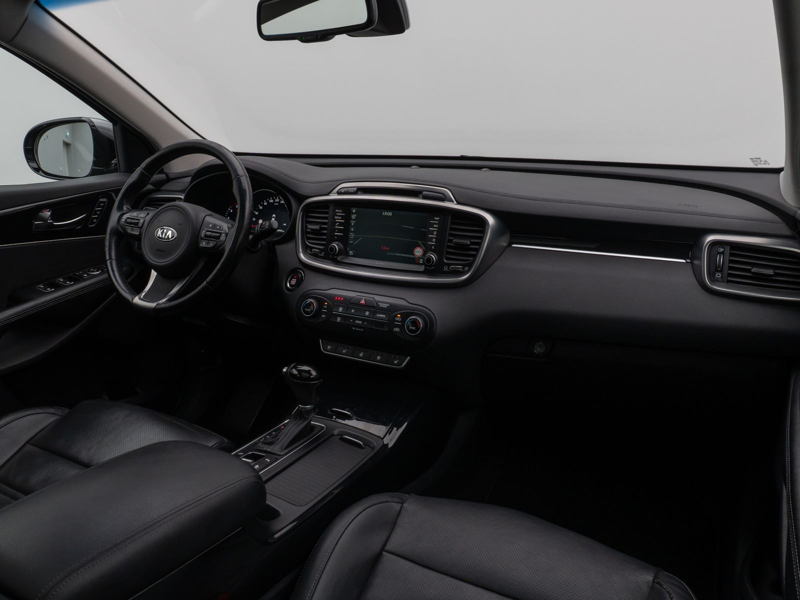 Fahrzeugabbildung Kia Sorento Platinum Edition 4WD AHK ACC 360°8Fach