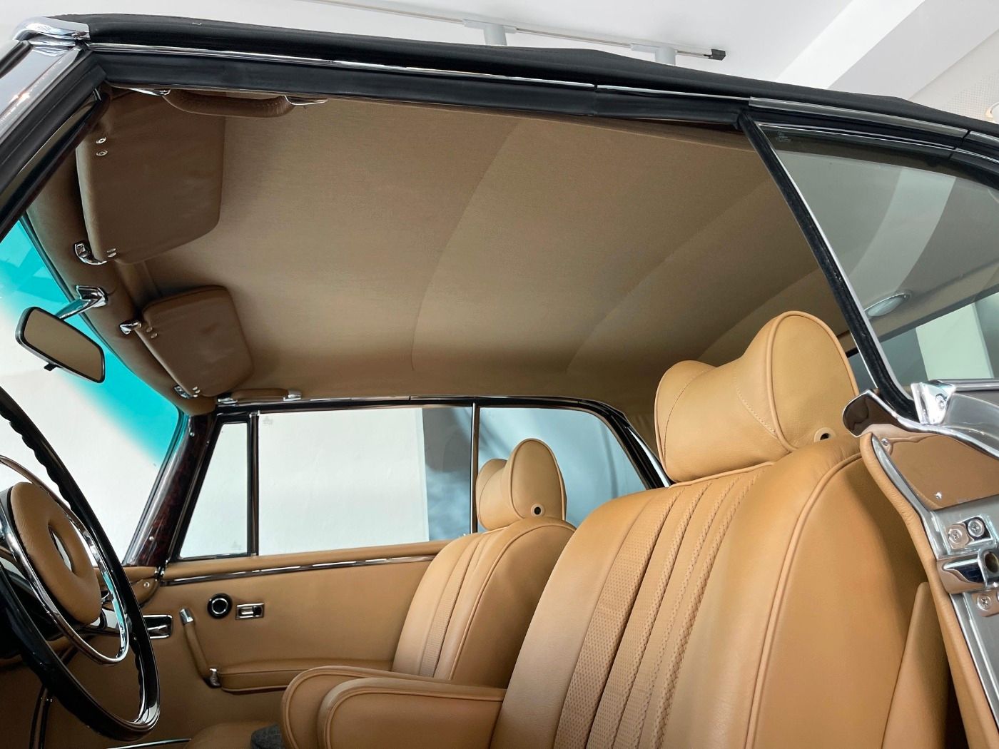 Fahrzeugabbildung Mercedes-Benz 280 SE - W111 Cabriolet Flachkühler/dt. Zul.
