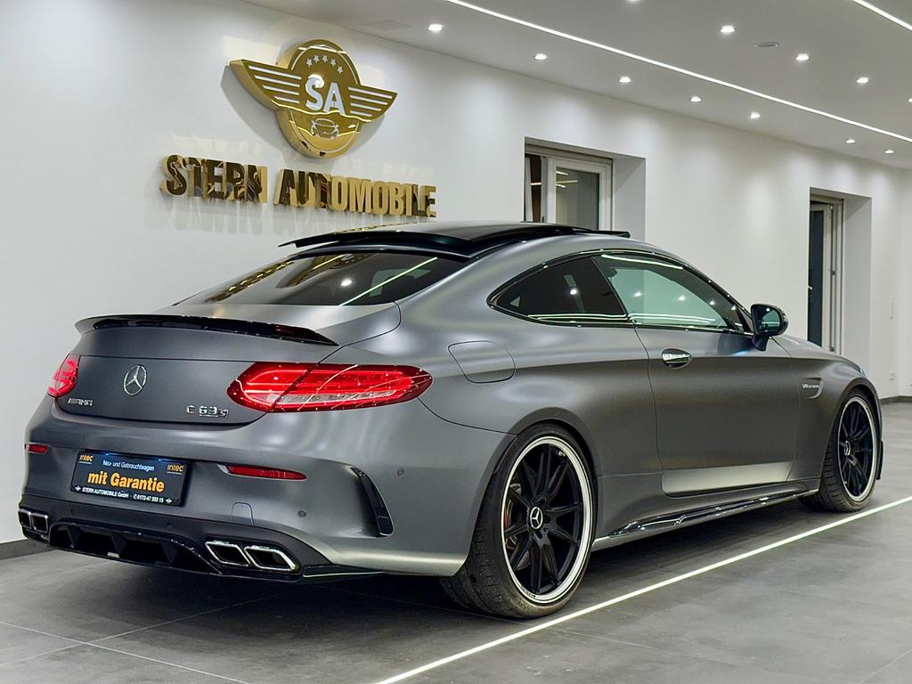 Mercedes-Benz C 63 AMG