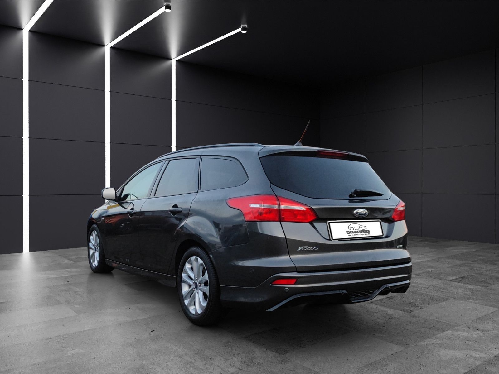 Fahrzeugabbildung Ford Focus Turnier ST-Line*Navi*SitzHZ*LenkradHZ*Blth