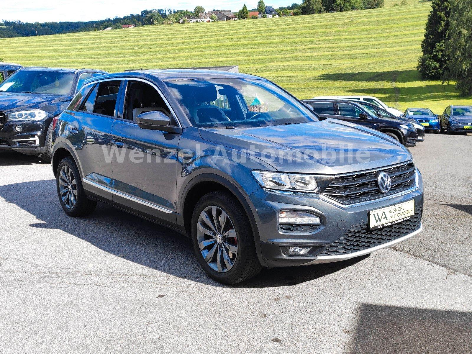 Volkswagen T-Roc Sport  1.5TSI *PDC*SH*AHK*