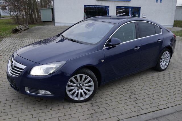 Opel Insignia A Lim. Innovation 4x4*Recaro Sitze*