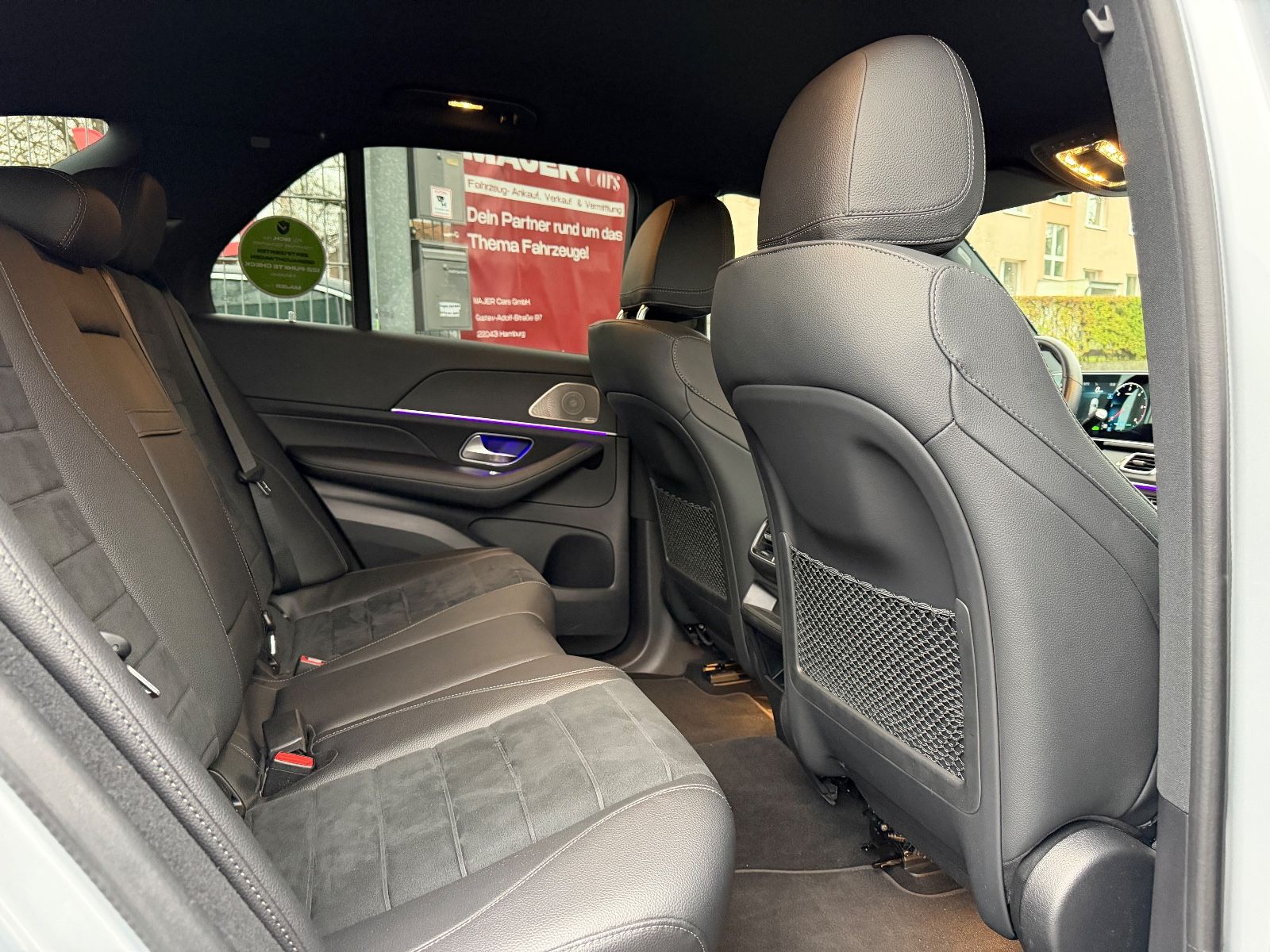 Fahrzeugabbildung Mercedes-Benz GLE 300d 4Matic*BURMESTER*MUTLIBEAM*AHK*WIDESCRE