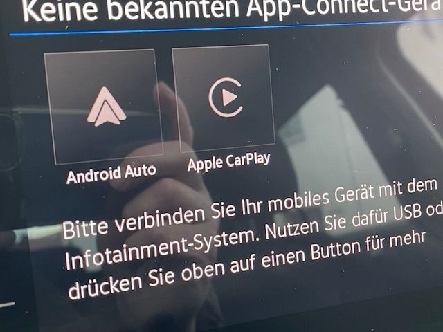 T-Cross 1.0 TSI Life IQ-Drive LED ACC Apple CarP