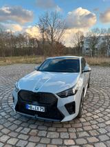 BMW iX2 xDrive30 M-Sport Pro, AHK, Panorama - BMW iX2 Jahreswagen
