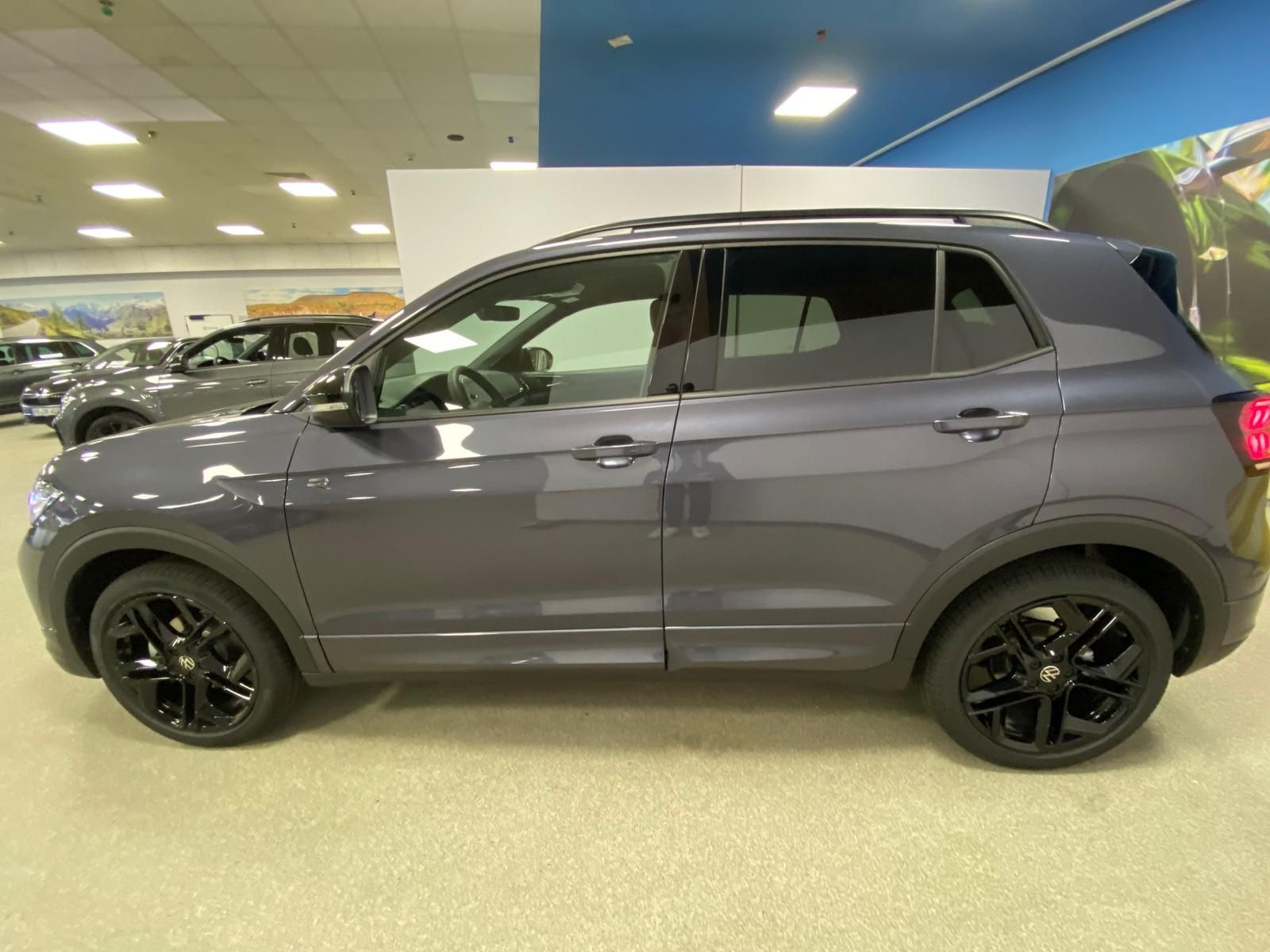 Fahrzeugabbildung Volkswagen T-Cross 1.5 TSI DSG BLACK STYLE R-Line+AHK+ACC++