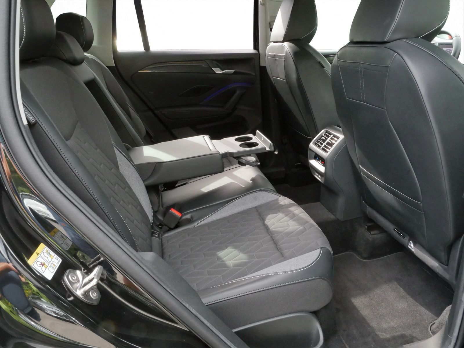 Volkswagen Tiguan - Bild 16