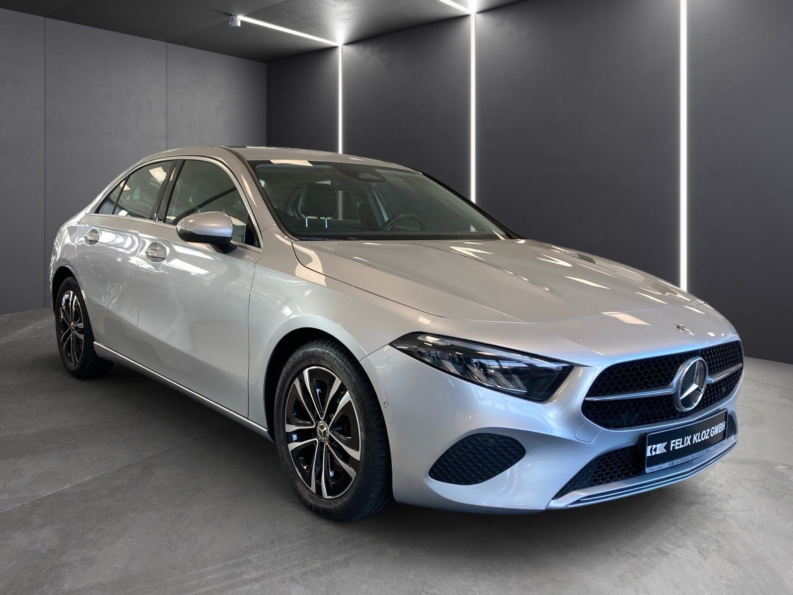 Fahrzeugabbildung Mercedes-Benz A 180 d Lim. Progressive*LED*Kamera*Burmester*