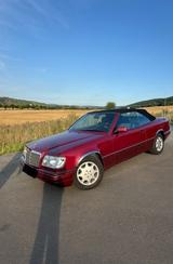 Mercedes-Benz Mercedes Benz E220 Cabrio W124 HU 10/2026 ... - Mercedes-Benz E 220: W124
