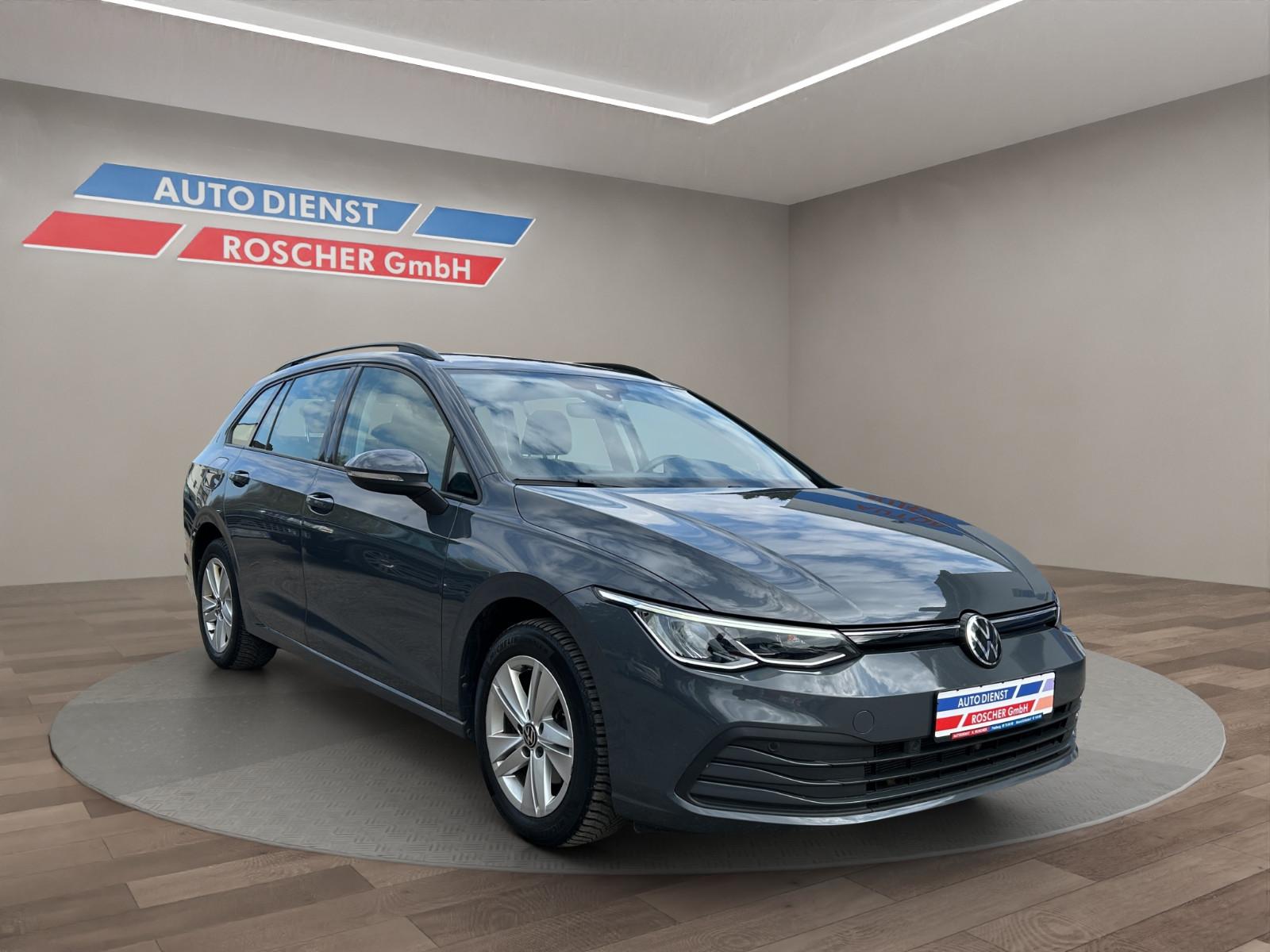 Volkswagen Golf VIII Variant Life eTSI
