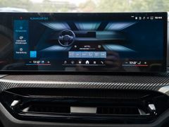 BMW M4 – 23 / 32
