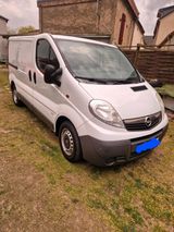 Opel Vivaro Transporter L1H1 mit 2.0l Dies... - Opel: Transporter