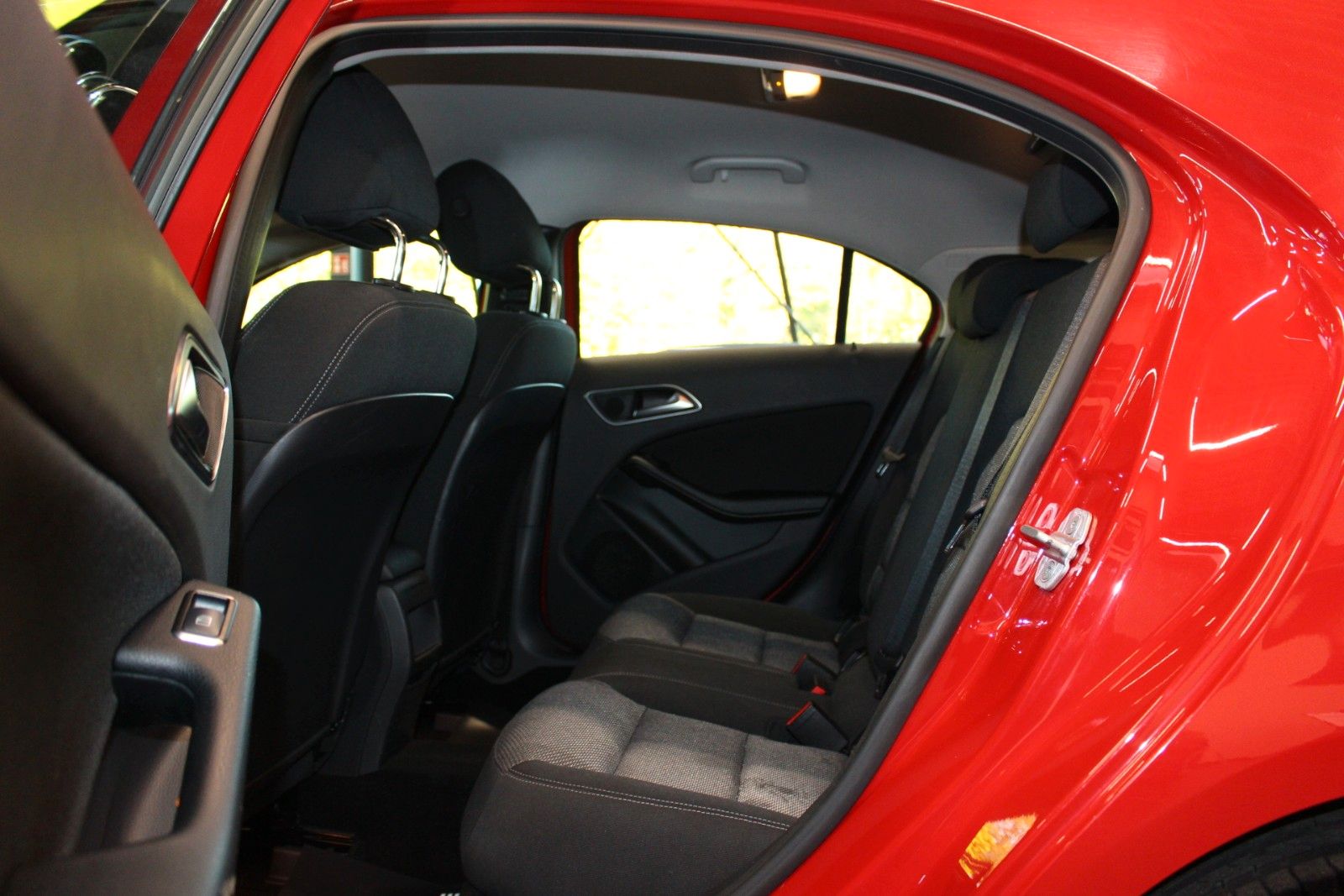 Fahrzeugabbildung Mercedes-Benz A 200 CDI *Bi-Xenon*PDC Navi