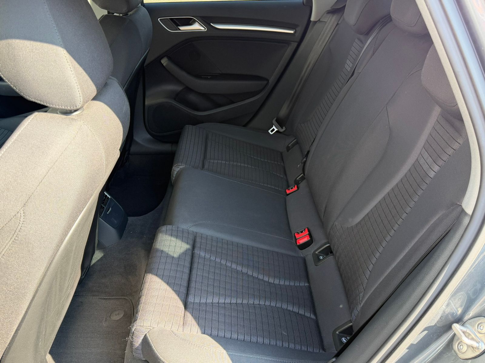 Fahrzeugabbildung Audi A3 Sportback sport