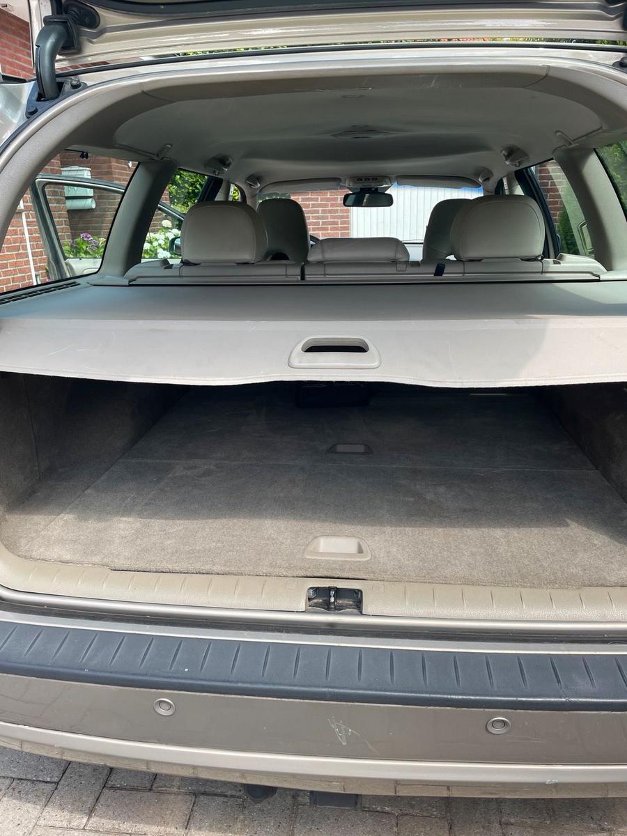 Volvo V70 2004 — photo 11