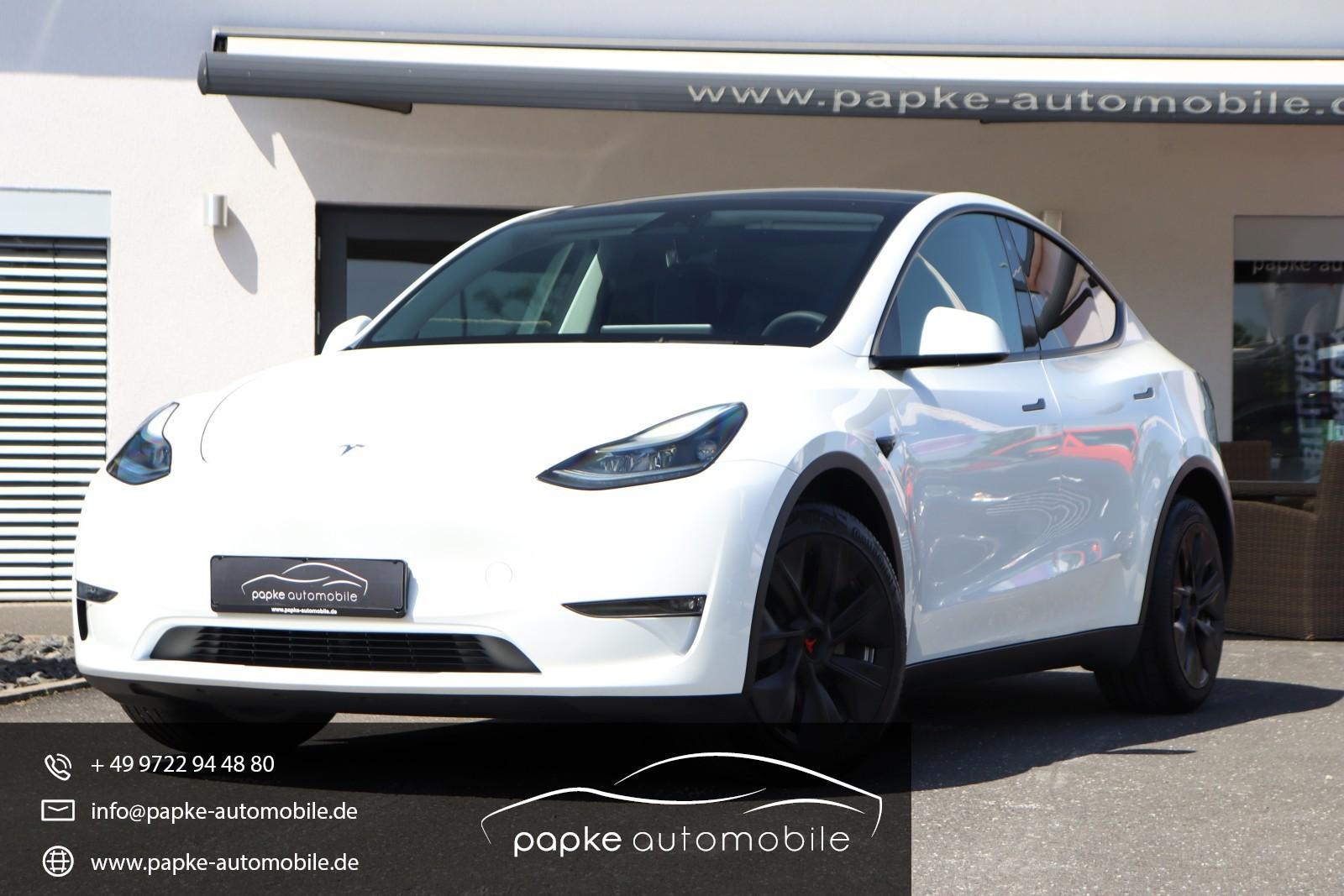 Tesla Model Y Long Range Dual AWD ++MWST+1.HAND+PANO++