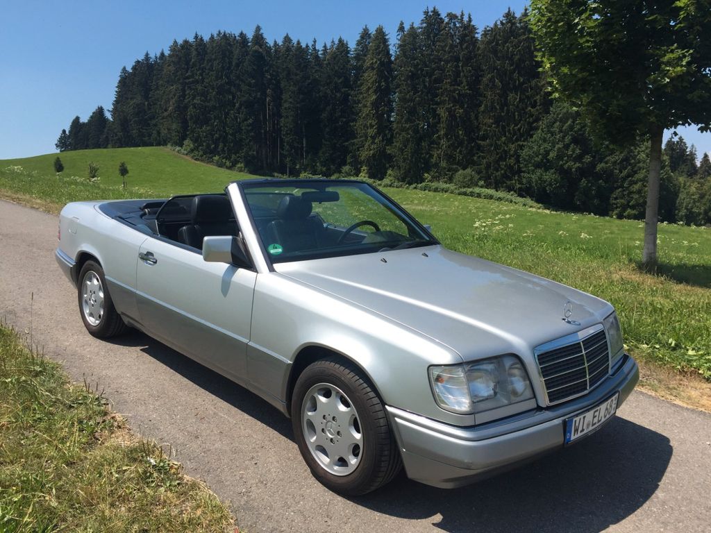 Mercedes-Benz E 220